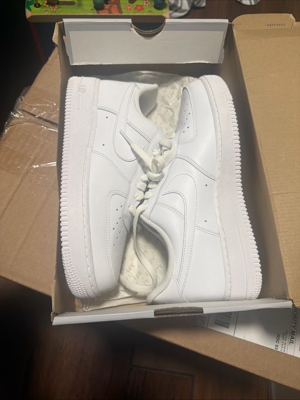 Nike Air Force 1 07 Triple White Men Sneakers CW2288-111 Sz 8 Men . 9.5 Women